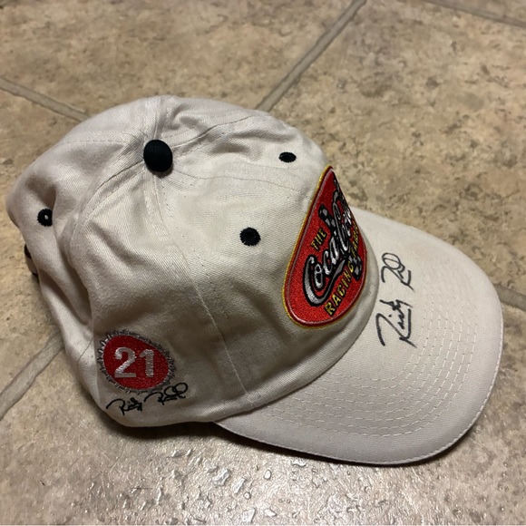 Coca-Cola Racing Family cap signed by Ricky Rudd - Picture 3 of 3